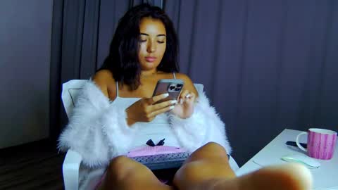 Snapshot of lily_foster_ chatting on 18, 4, 2026 Lily online show from 18, 4, 2026