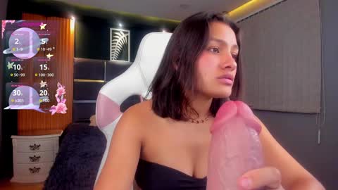 Snapshot of lily_fox1 chatting on 12, 3, 2025 Lily online show from 12, 3, 2025