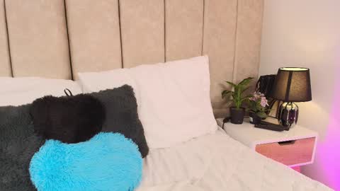 Snapshot of lily_greey chatting on 26, 2, 2025 Lily online show from 26, 2, 2025