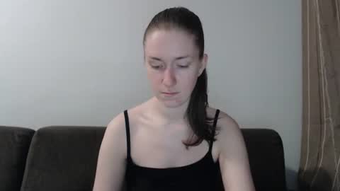 Snapshot of lily_love_x chatting on 26, 6, 2026 lily_love_x online show from 26, 6, 2026