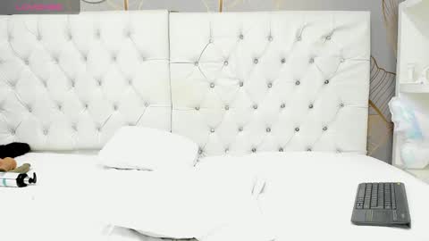 Snapshot of lily_lv chatting on 9, 2, 2025 Lily online show from 9, 2, 2025