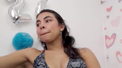 Lily Roberts online show from 28, 9, 2025