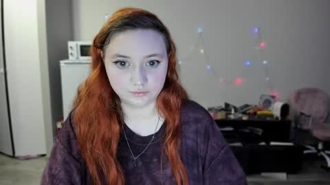 Snapshot of lily_shamy chatting on 18, 12, 2024 Alice online show from 18, 12, 2024