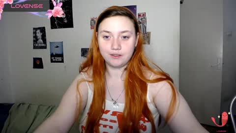 Snapshot of lily_shamy chatting on 5, 1, 2025 Alice online show from 5, 1, 2025