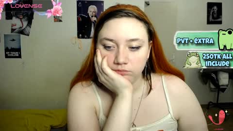 Snapshot of lily_shamy chatting on 7, 2, 2025 Alice online show from 7, 2, 2025