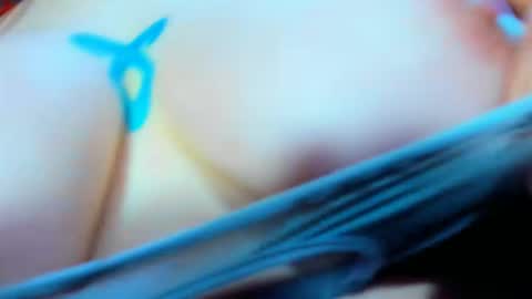 Snapshot of lily_stone04 chatting on 1, 12, 2025 lily_stone04 online show from 1, 12, 2025