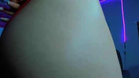 Snapshot of lily_stone04 chatting on 2, 12, 2025 lily_stone04 online show from 2, 12, 2025