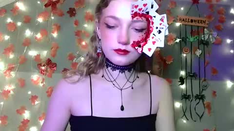 small lily online show from 22, 10, 2025