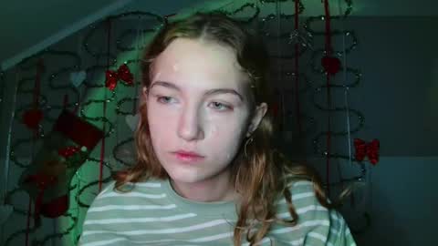 small lily online show from 15, 1, 2026