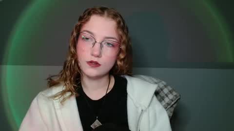 Snapshot of lily_tayberry chatting on 6, 2, 2026 small lily online show from 6, 2, 2026