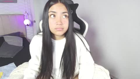 lily_waist online show from 25, 11, 2025