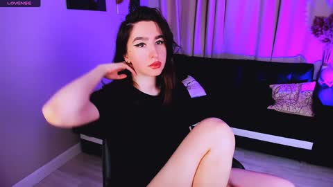 LILY online show from 25, 1, 2025