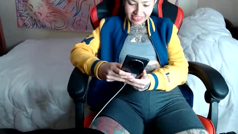 Lily online show from 25, 3, 2026