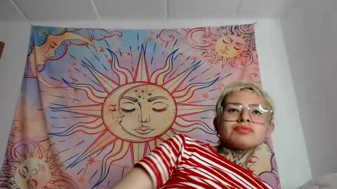 Lily online show from 20, 6, 2026