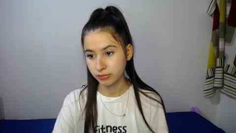 Lily Dumn online show from 20, 12, 2025