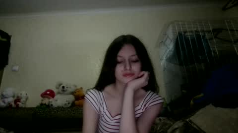 lilycandy_ online show from 5, 1, 2025