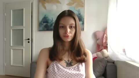 Snapshot of lilycandy_ chatting on 13, 4, 2026 lilycandy_ online show from 13, 4, 2026