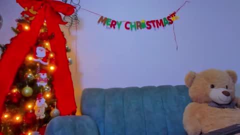 Snapshot of lilydolll chatting on 21, 12, 2025 Lily online show from 21, 12, 2025