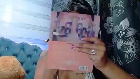 lilyjamesx online show from 4, 2, 2025