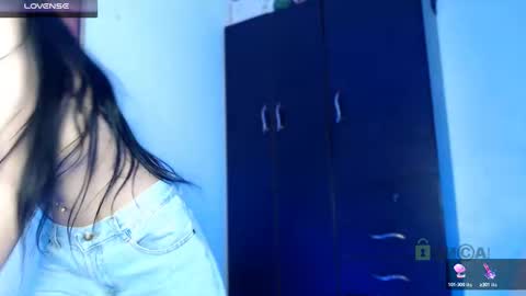 Liliana louise online show from 25, 12, 2024