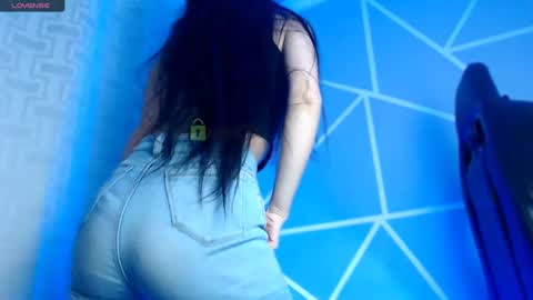 Liliana louise online show from 15, 1, 2025