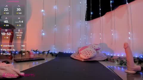 Lily Roberts  online show from 31, 12, 2024