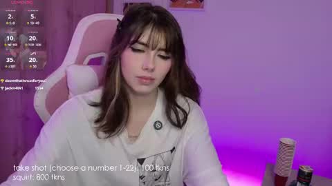 Snapshot of lilyrouse_ chatting on 3, 7, 2026 lily help me to collect more cosplay online show from 3, 7, 2026