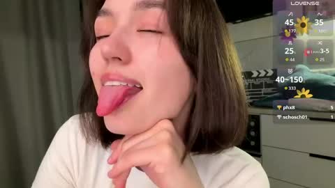 Lily online show from 8, 6, 2026