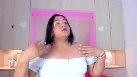 Snapshot of lilywhitee1 chatting on 27, 9, 2025 lilywhitee1 online show from 27, 9, 2025