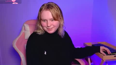 lime cat online show from 26, 9, 2025