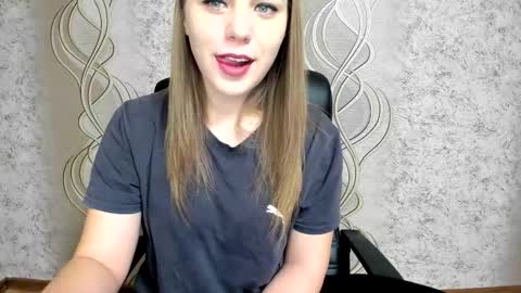    online show from 18, 12, 2025