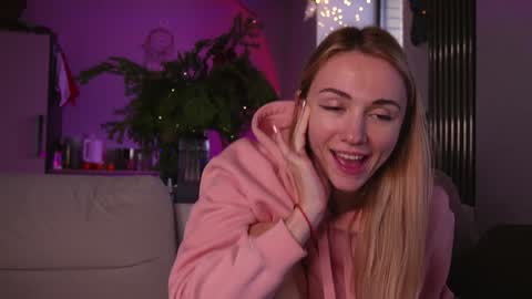 Snapshot of limy_sweet chatting on 7, 1, 2025 limy_sweet online show from 7, 1, 2025