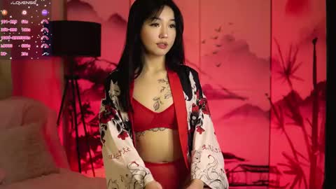 Snapshot of lin_kun chatting on 24, 2, 2025 Lin Use menu to play with me online show from 24, 2, 2025