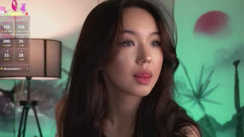 Snapshot of lin_kun chatting on 4, 11, 2025 Lin Use menu to play with me online show from 4, 11, 2025