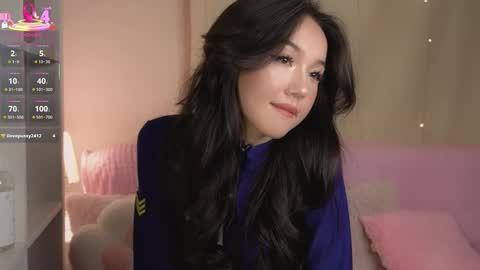 Snapshot of lin_kun chatting on 13, 11, 2025 Lin Use menu to play with me online show from 13, 11, 2025