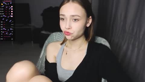 Scarlet online show from 4, 3, 2026