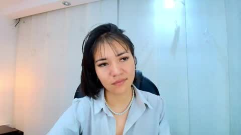  Lina Bedoya  online show from 16, 1, 2026