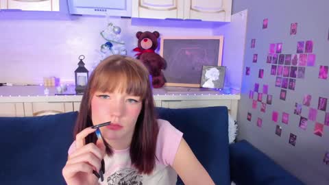 Snapshot of lina_blueeyed chatting on 11, 12, 2024 Lina blueeyed GMT3 1100-1700 Mon Wed Thu Sat Sun online show from 11, 12, 2024