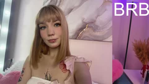 Snapshot of lina_blueeyed chatting on 29, 1, 2025 Lina blueeyed GMT3 1100-1700 Mon Wed Thu Sat Sun online show from 29, 1, 2025