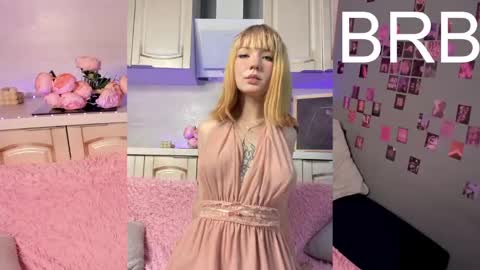 Snapshot of lina_blueeyed chatting on 9, 2, 2025 Lina blueeyed GMT3 1100-1700 Mon Wed Thu Sat Sun online show from 9, 2, 2025
