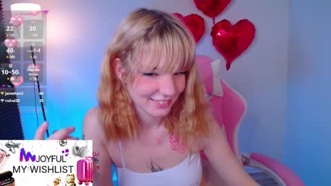 Snapshot of lina_blueeyed chatting on 11, 3, 2025 Lina blueeyed GMT3 1100-1700 Mon Wed Thu Sat Sun online show from 11, 3, 2025