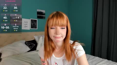 Snapshot of lina_blueeyed chatting on 3, 10, 2025 Lina blueeyed GMT3 1100-1700 Mon Wed Thu Sat Sun online show from 3, 10, 2025