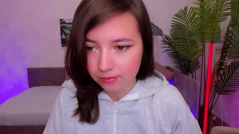 Lina online show from 17, 9, 2025