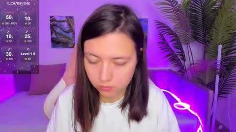 Lina online show from 4, 10, 2025