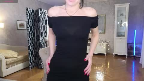 lina_flore online show from 11, 2, 2026