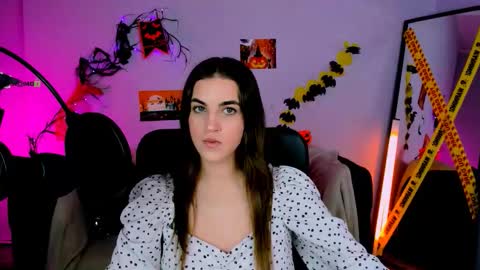 Snapshot of lina_fox12 chatting on 25, 10, 2025 lina_fox12 online show from 25, 10, 2025