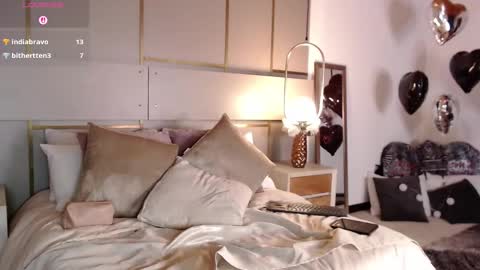 Lina online show from 10, 10, 2025