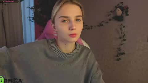 Snapshot of lina_reeds chatting on 21, 4, 2026 LINA online show from 21, 4, 2026