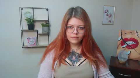 lina_ri online show from 9, 11, 2025