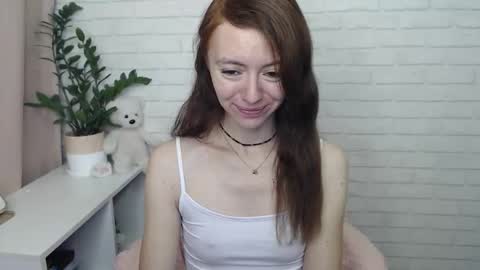 Lina Rouge online show from 2, 10, 2025